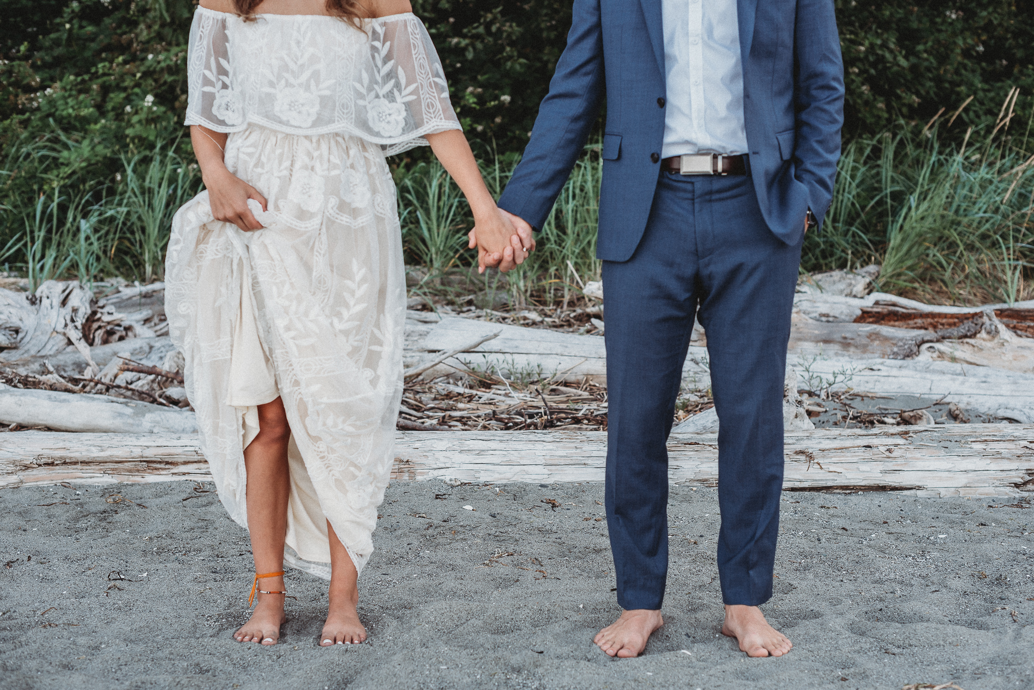Boho Beach Styled Wedding. Point No Point Beach, Hanville, WA. Caleo Photography. Washington and Florida Wedding Photographer.