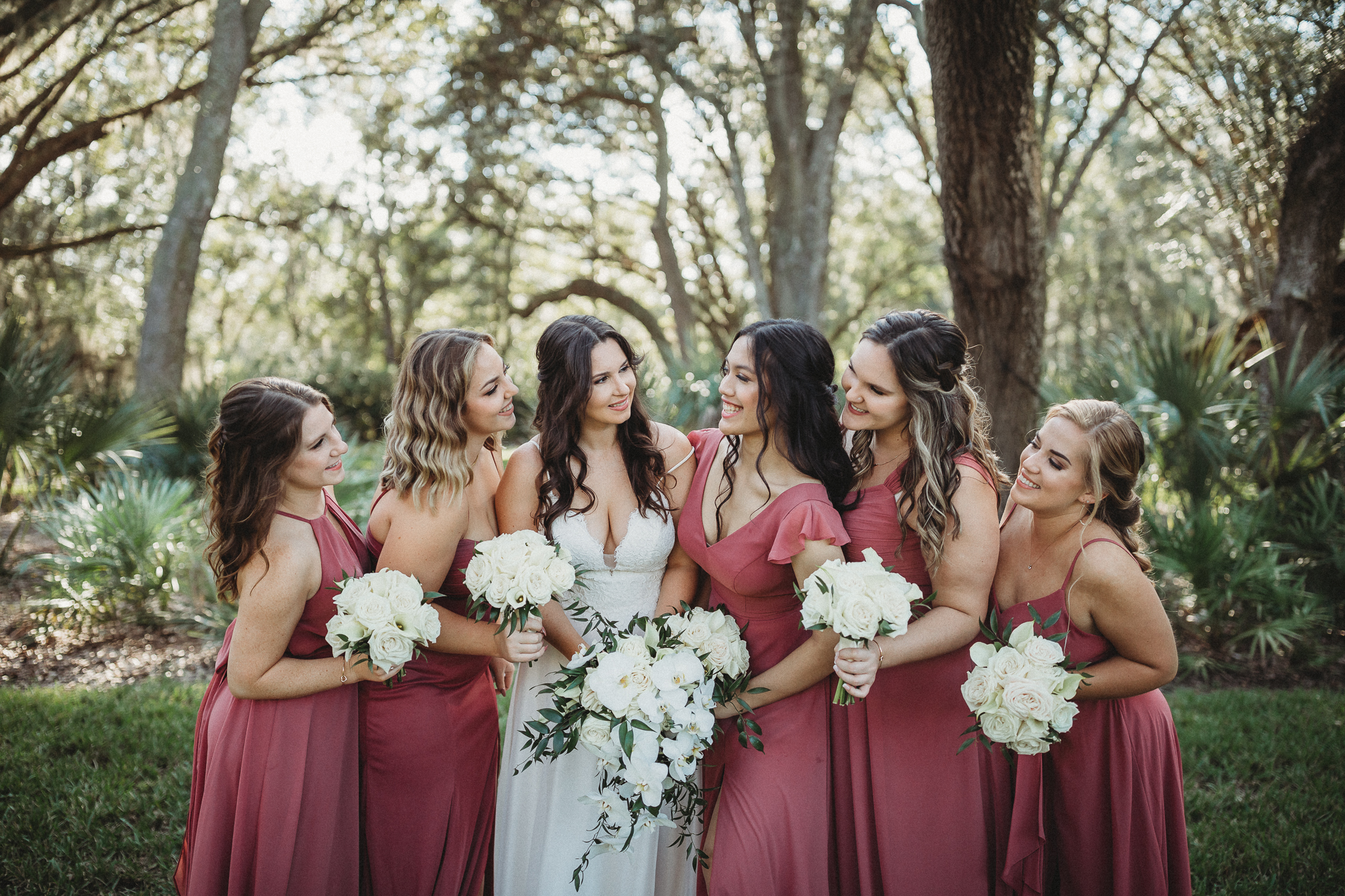 Bride and Bridesmaids, Elegant Wedding, Bowing Oaks Wedding Venue, Jacksonville, Florida, Florida Wedding Photographer
